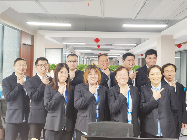 專業(yè)技術(shù)團(tuán)隊(duì)-華東工控