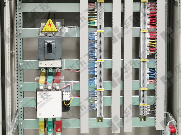 電容補償柜細節(jié)