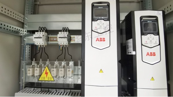 變頻柜選型指南：科學(xué)匹配，高效節(jié)能